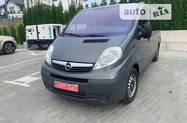 Мінівен Opel Vivaro 2012 в Рівному