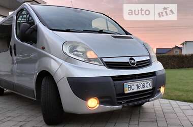 Минивэн Opel Vivaro 2009 в Львове