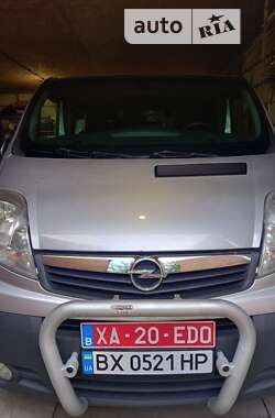 Минивэн Opel Vivaro 2011 в Городке