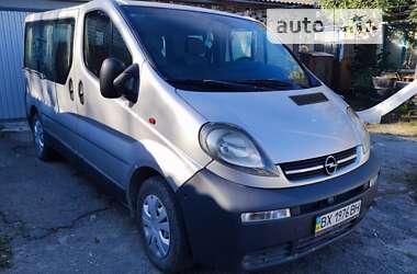 Минивэн Opel Vivaro 2002 в Дунаевцах