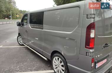 Минивэн Opel Vivaro 2015 в Дубно