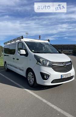 Opel Vivaro 2015