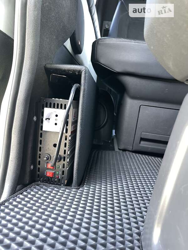 Минивэн Opel Vivaro 2015 в Ивано-Франковске