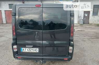 Минивэн Opel Vivaro 2005 в Надворной