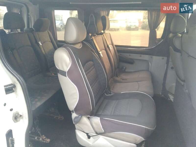 Минивэн Opel Vivaro 2004 в Новомосковске