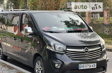 Opel Vivaro 2016