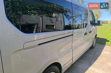 Минивэн Opel Vivaro 2017 в Дрогобыче