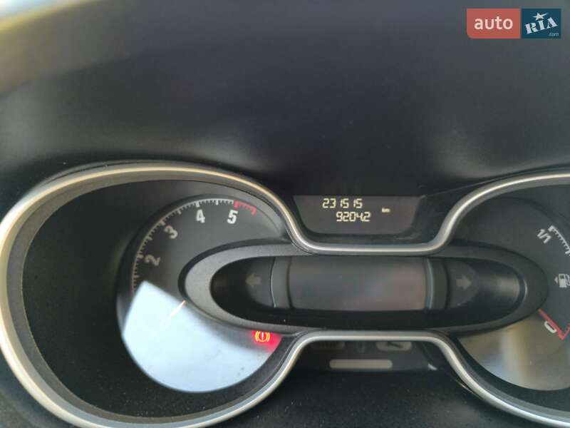 Мінівен Opel Vivaro 2017 в Дрогобичі