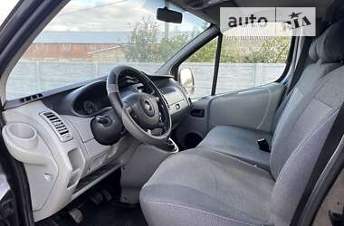 Минивэн Opel Vivaro 2011 в Новой Ушице