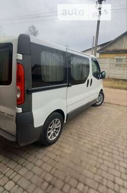 Мінівен Opel Vivaro 2008 в Шостці