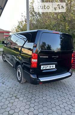 Вантажний фургон Opel Vivaro 2020 в Дубні