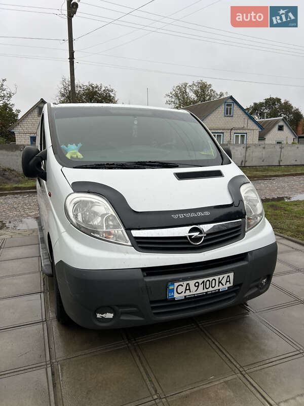 Грузовой фургон Opel Vivaro 2014 в Черкассах