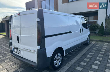 Грузовой фургон Opel Vivaro 2005 в 