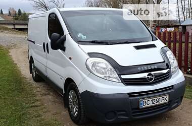 Opel Vivaro 2011