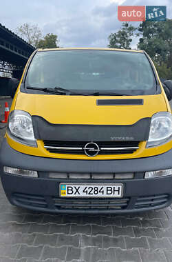 Минивэн Opel Vivaro 2004 в 