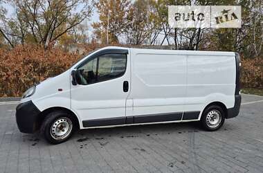 Грузопассажирский фургон Opel Vivaro 2006 в Надворной