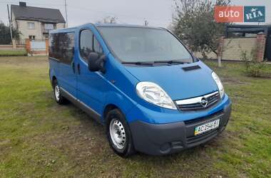 Минивэн Opel Vivaro 2007 в Луцке