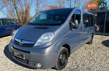 Мінівен Opel Vivaro 2012 в Коломиї