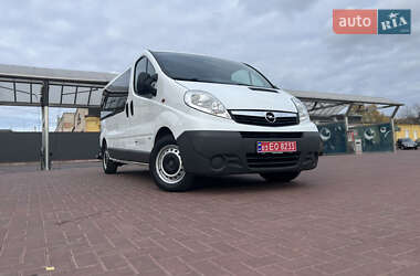 Мінівен Opel Vivaro 2014 в Рівному