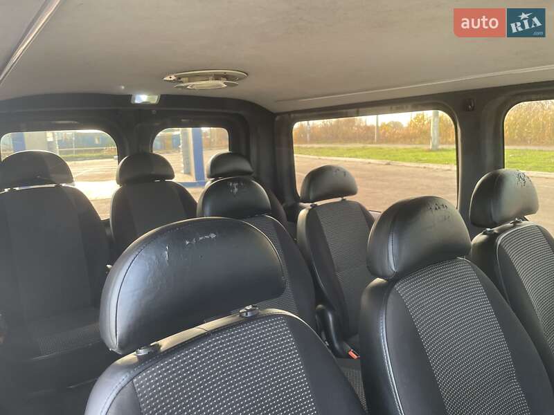 Мінівен Opel Vivaro 2013 в Слов'янську