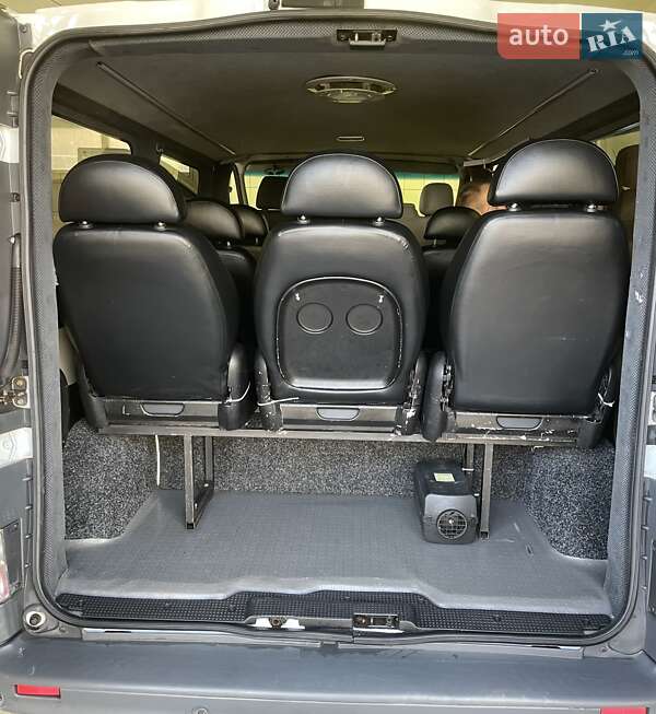Мінівен Opel Vivaro 2013 в Слов'янську
