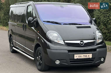 Мінівен Opel Vivaro 2014 в Рівному