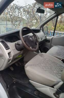 Грузовой фургон Opel Vivaro 2005 в 