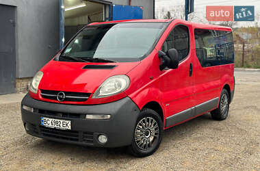 Минивэн Opel Vivaro 2001 в Стрые