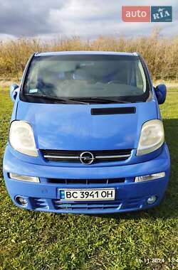 Мінівен Opel Vivaro 2006 в Миколаєві