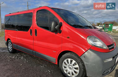 Минивэн Opel Vivaro 2004 в Новой Ушице