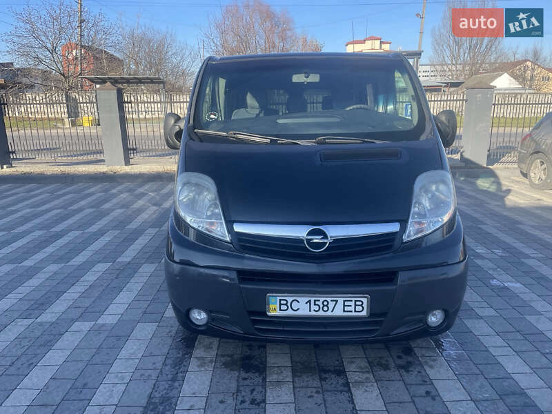 Opel Vivaro 2008