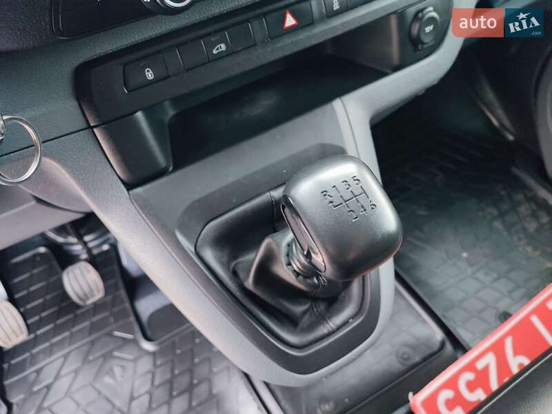 Грузовой фургон Opel Vivaro 2020 в Дубно