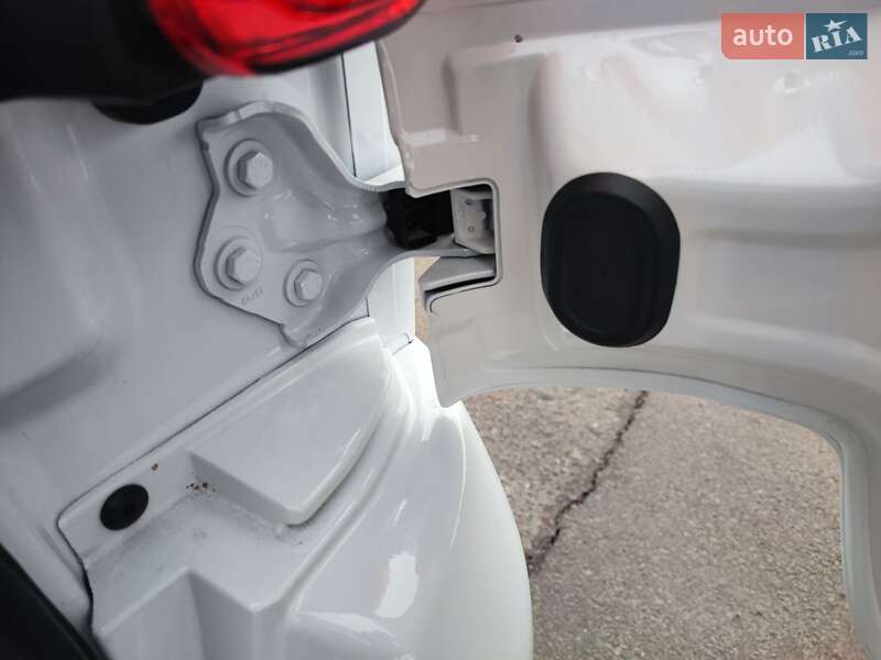 Грузовой фургон Opel Vivaro 2020 в Дубно