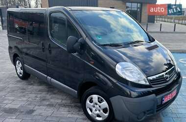 Минивэн Opel Vivaro 2014 в Киеве