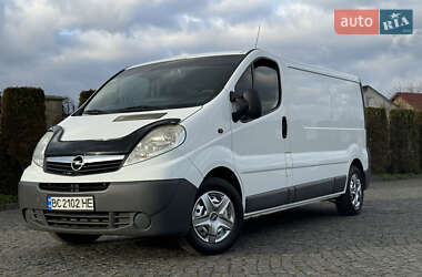 Вантажний фургон Opel Vivaro 2013 в Львові