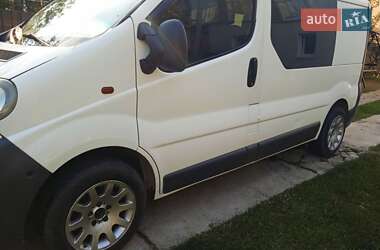 Мінівен Opel Vivaro 2005 в Івано-Франківську