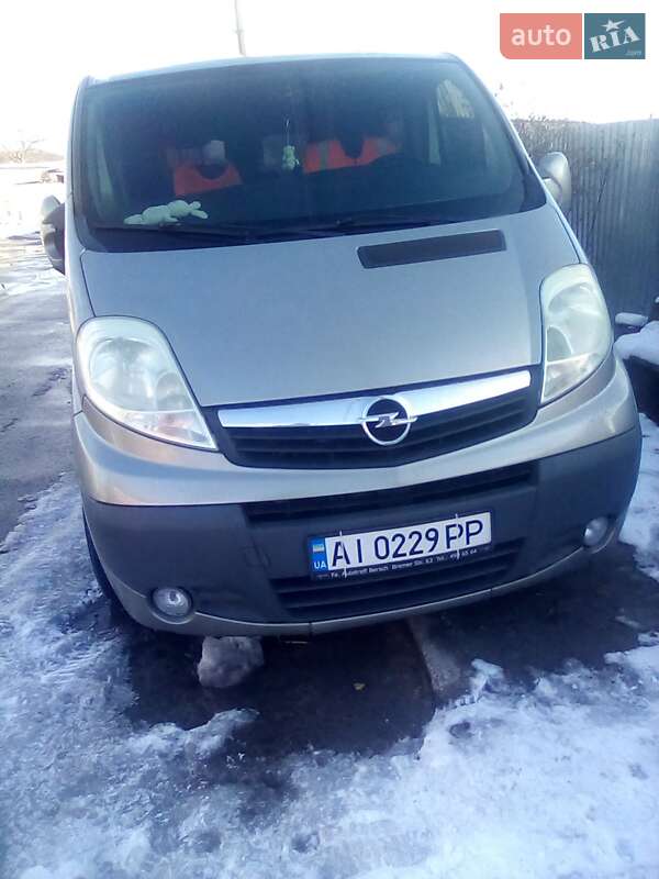 Минивэн Opel Vivaro 2010 в Фастове