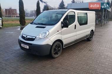 Минивэн Opel Vivaro 2012 в Дубно