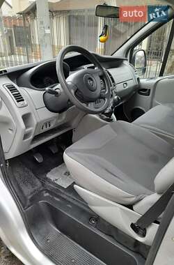 Минивэн Opel Vivaro 2011 в 