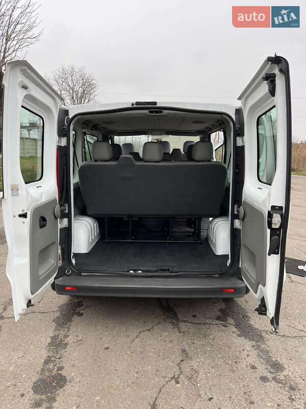 Минивэн Opel Vivaro 2011 в Подольске
