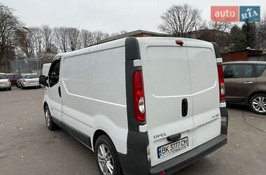 Вантажний фургон Opel Vivaro 2012 в Рівному