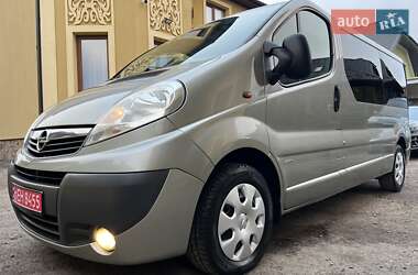 Opel Vivaro 2012