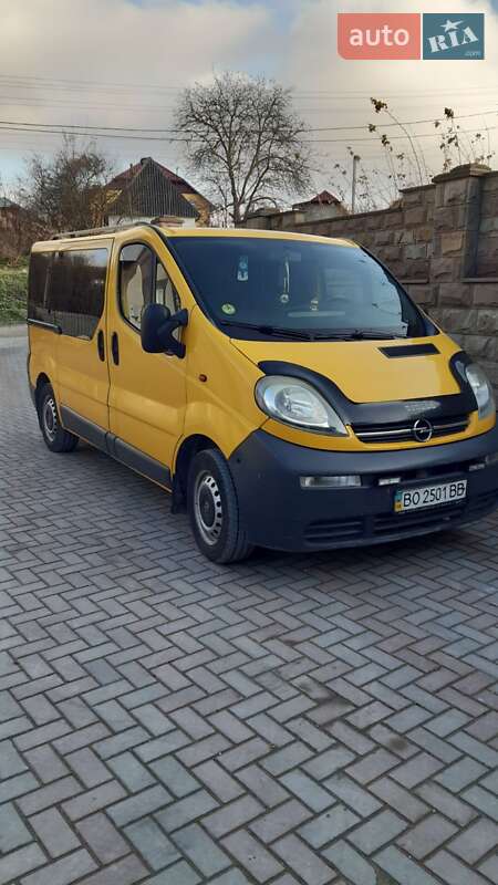 Минивэн Opel Vivaro 2004 в Тернополе