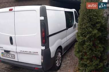 Минивэн Opel Vivaro 2005 в Ровно