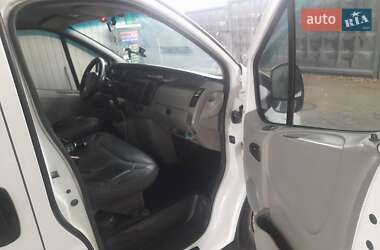 Мінівен Opel Vivaro 2006 в Кам'янець-Подільському