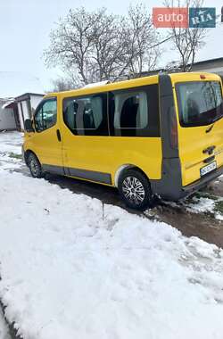 Мінівен Opel Vivaro 2004 в Хоросткові