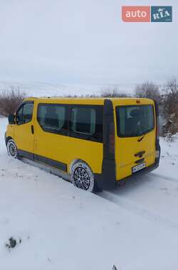 Мінівен Opel Vivaro 2004 в Хоросткові