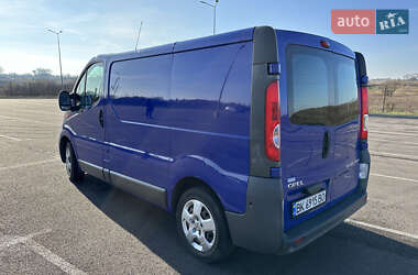 Вантажний фургон Opel Vivaro 2011 в Рівному