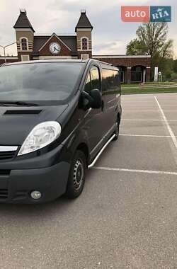 Грузовой фургон Opel Vivaro 2014 в Киеве