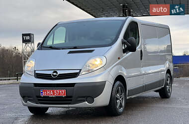 Вантажний фургон Opel Vivaro 2014 в Дубні